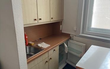 Office - image - 8