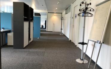 Bureau - image - 8