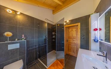 Chalet 5.5 pièces - image - 16