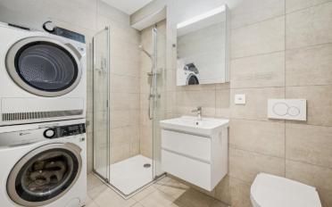 Apartment 4 rooms - image - 7