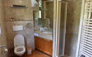 Apartment - image - 11
