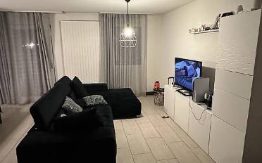Apartment 4 rooms - image - 2