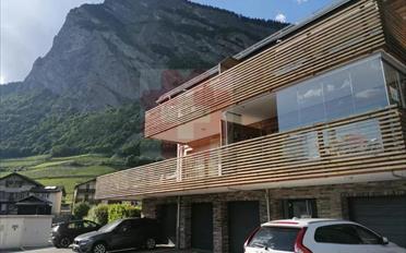 Duplex 4.5 pièces - image - 1