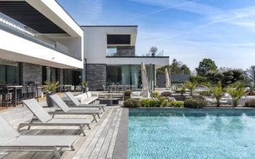 Maison 17 pièces - image - 1