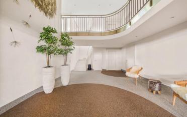 Apartment 9 rooms - image - 13