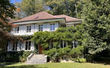 Villa 8 pièces - image - 1