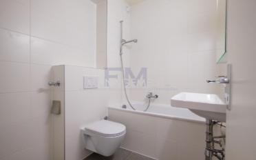 Apartment 4 rooms - image - 6