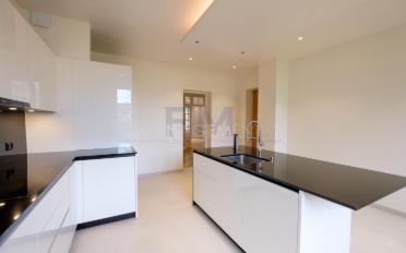 Apartment 5.5 rooms - image - 1