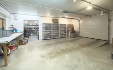 Commercial - image - 8