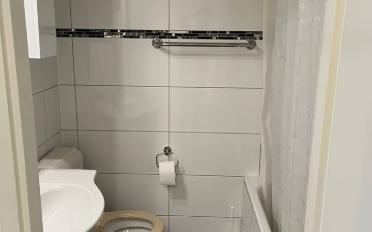 Apartment 4 rooms - image - 9