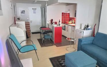 Studio 1 room - image - 3