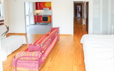 Apartment 4 rooms - image - 10