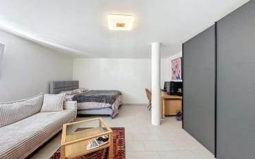 Apartment 4 rooms - image - 7