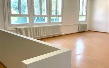 Office - image - 4