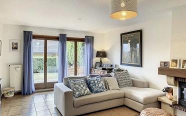 Single house - image - 2