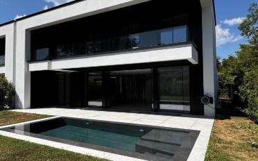 Villa 6.5 pièces - image - 1