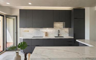 Apartment 6 rooms - image - 2