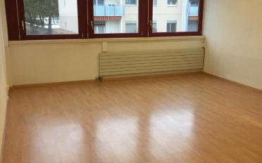 Office - image - 4
