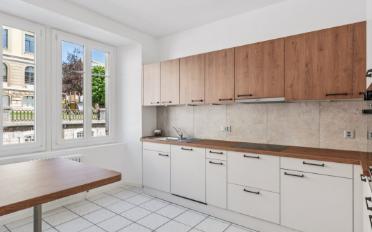 Apartment 6 rooms - image - 2