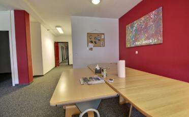 Bureau - image - 12