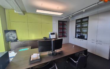 Office - image - 8