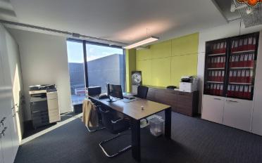 Office - image - 9