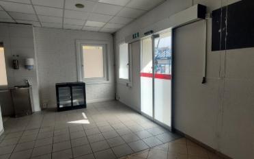 Commercial - image - 8