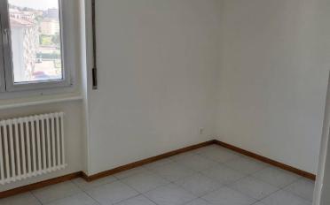 Apartment 4 rooms - image - 2