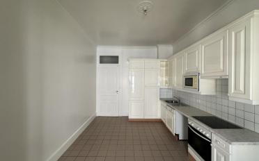 Apartment 4 rooms - image - 4