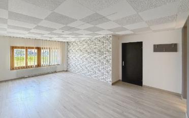 Office - image - 3