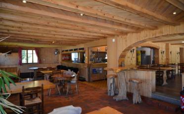Hotel - image - 4