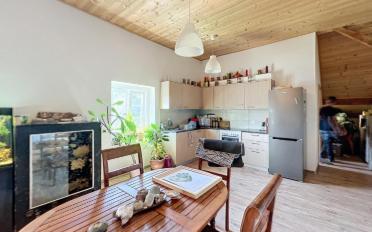 Mixed use property - image - 2