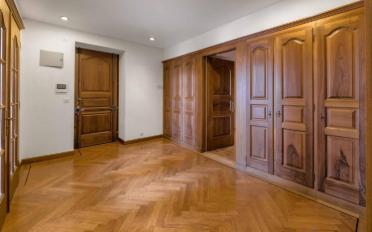 Apartment 5 rooms - image - 2