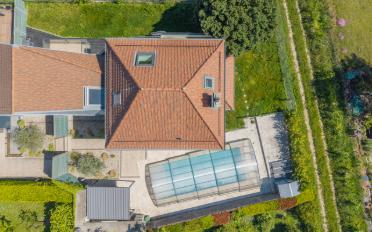 Villa 8.5 pièces - image - 1