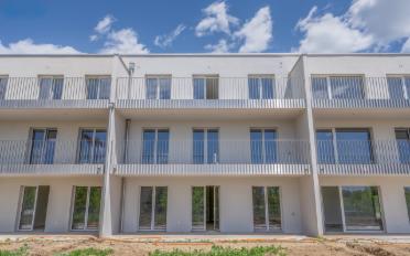 Residential building 4.5 rooms - image - 1