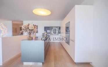 Apartment 7 rooms - image - 2