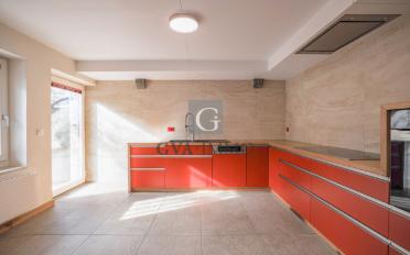 Apartment 4 rooms - image - 3