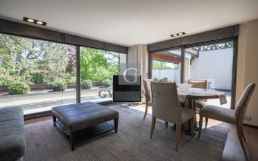 Terrace flat 5 rooms - image - 3