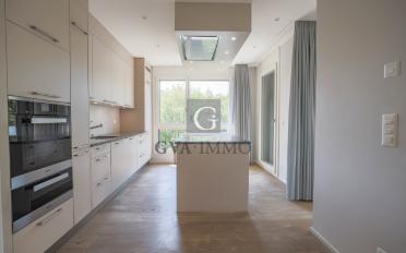 Apartment 4 rooms - image - 6