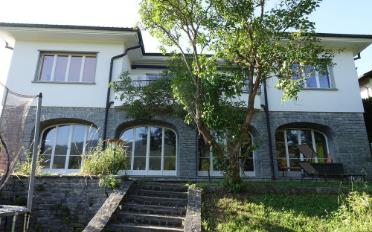 Villa 7.5 pièces - image - 1