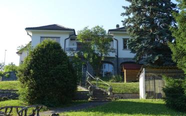 Villa 7.5 pièces - image - 4