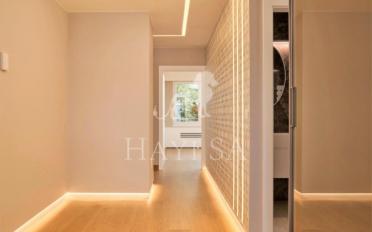 Furnished flat 4.5 rooms - image - 1