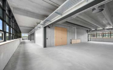 Commercial - image - 3