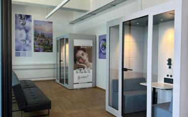 Office - image - 9