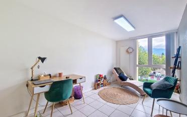 Bureau - image - 3