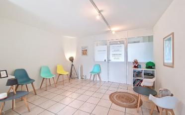 Office - image - 4