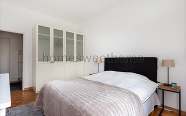 Furnished flat 4.5 rooms - image - 6