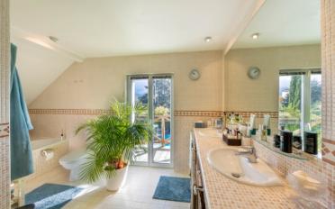 Villa 7.5 rooms - image - 14