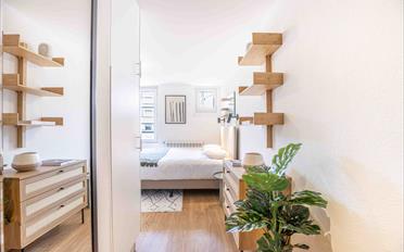 Furnished flat 1 room - image - 3