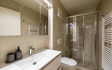 Furnished flat 4 rooms - image - 9